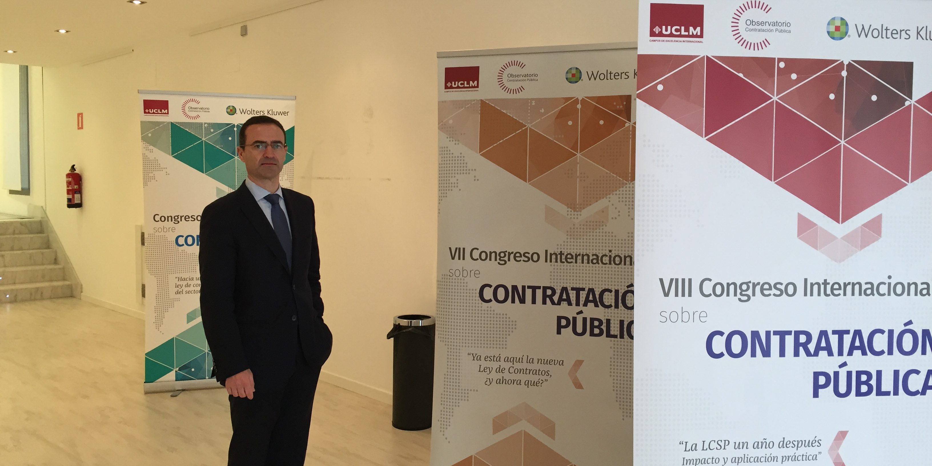 71167800-B0AB-4430-ABE3-FDAF98F002BA