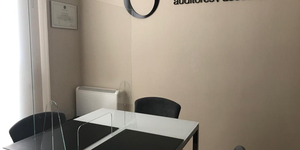 Foto Sala de reuniones · Ortín y Asociados Foto Sala de reuniones · Ortín y Asociados